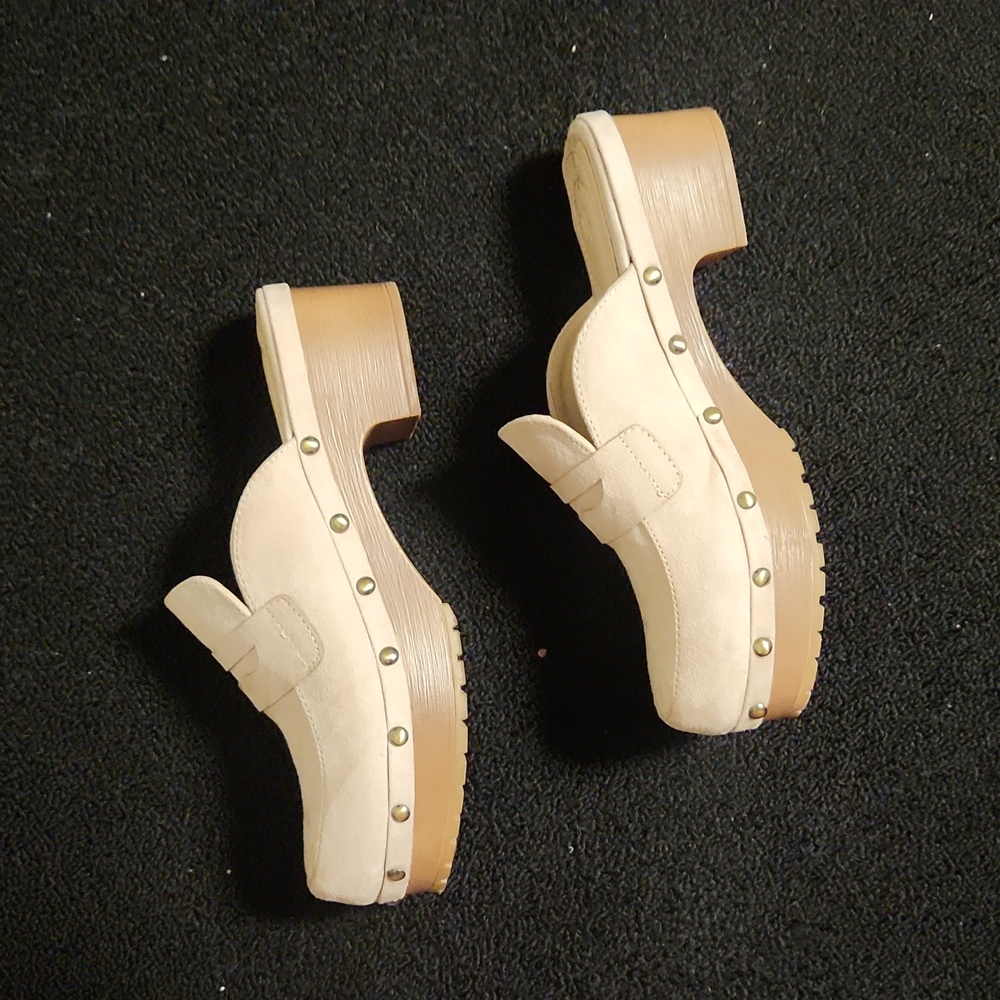 Just Fab Tan Clogs, US8